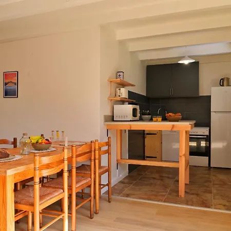 Mini 6-8 Personnes By Interhome